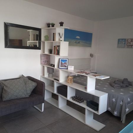 Estudio Coriandolo WiFi fibra Corralejo Esterno foto