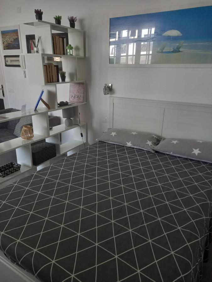 Estudio Coriandolo WiFi fibra Corralejo Esterno foto